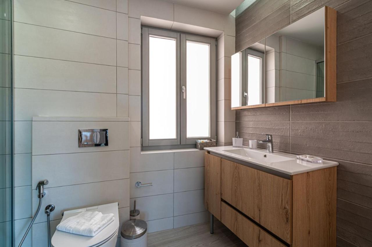 White&Gray Apartment Rethymno  Exterior photo